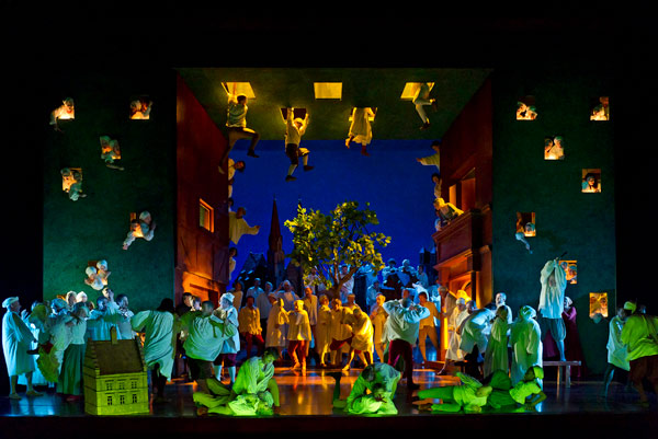 Scene from ROH production of Wagners's Die Meistersinger von Nürnberg