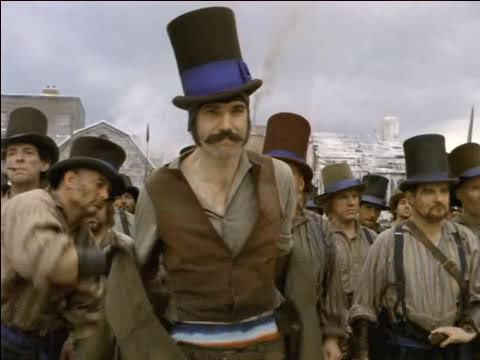 That hat is not photoshopped. Not. Photoshopped. Daniel Day-Lewis in Gangs of New York