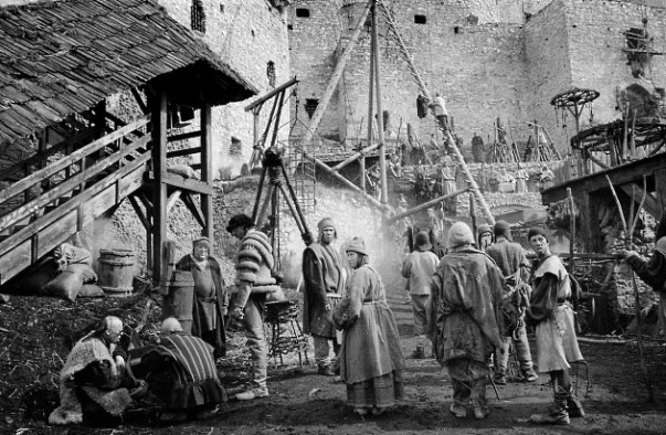 Hard_to_Be_a_God_iffr630_extlast